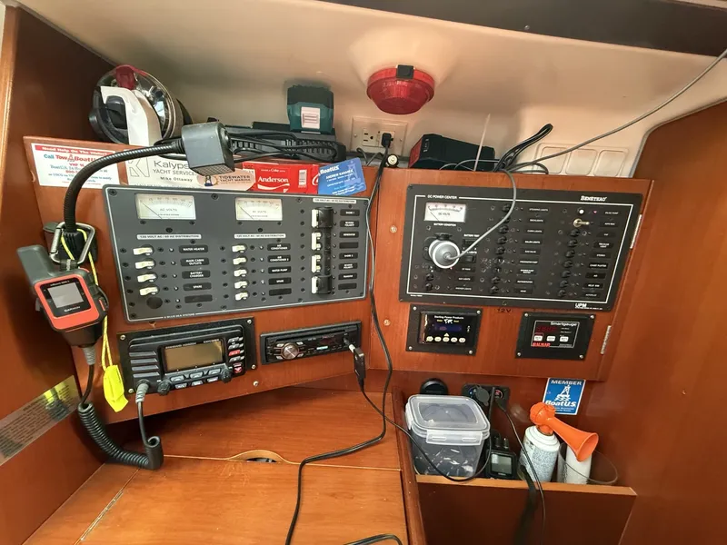Slide: The Image of Beneteau 393 2003 - 7843645