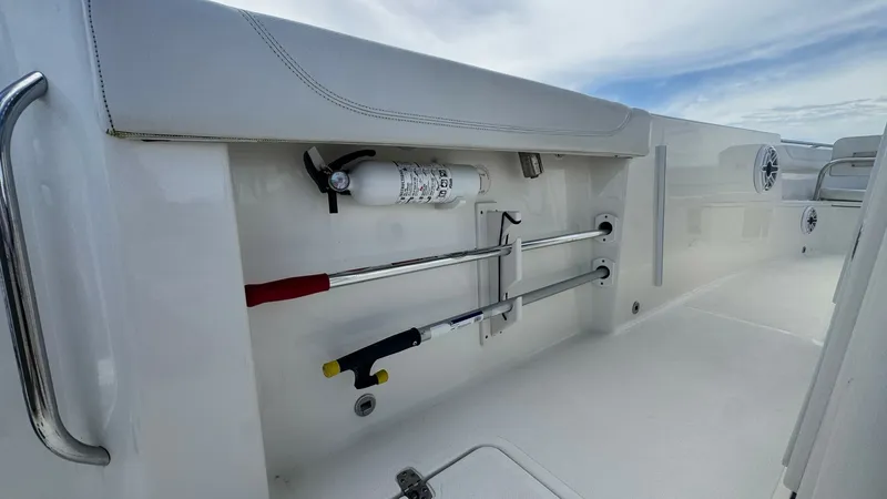 Slide: The Image of 2022 Pursuit S288- - 7844205