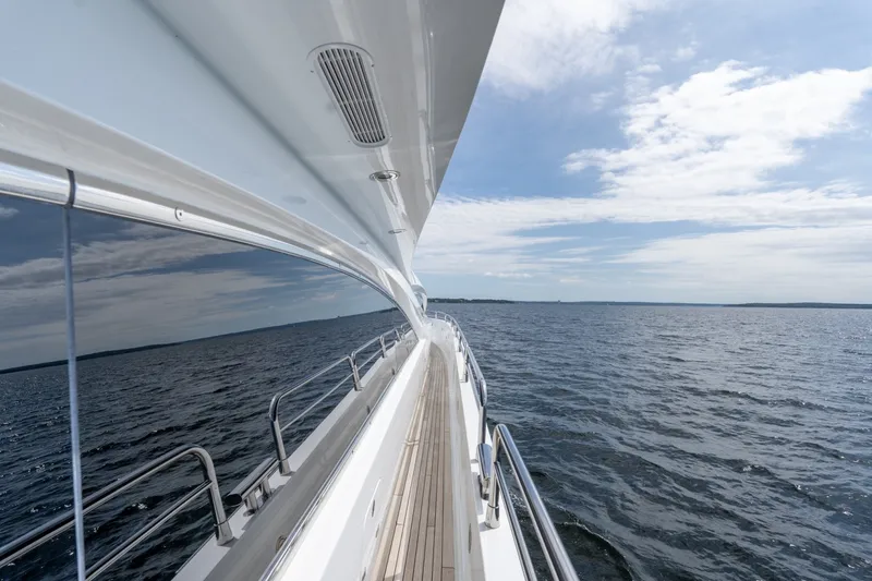 Slide: The Image of Sunseeker 105 Yacht 2004 - 7844467