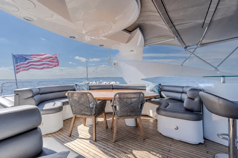 Slide: The Image of Sunseeker 105 Yacht 2004 - 7844454