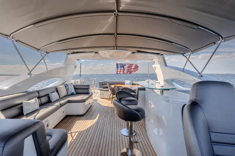 Slide: The Image of Sunseeker 105 Yacht 2004 - 7844447