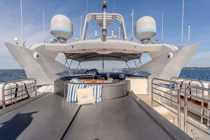 Slide: The Image of Sunseeker 105 Yacht 2004 - 7844445