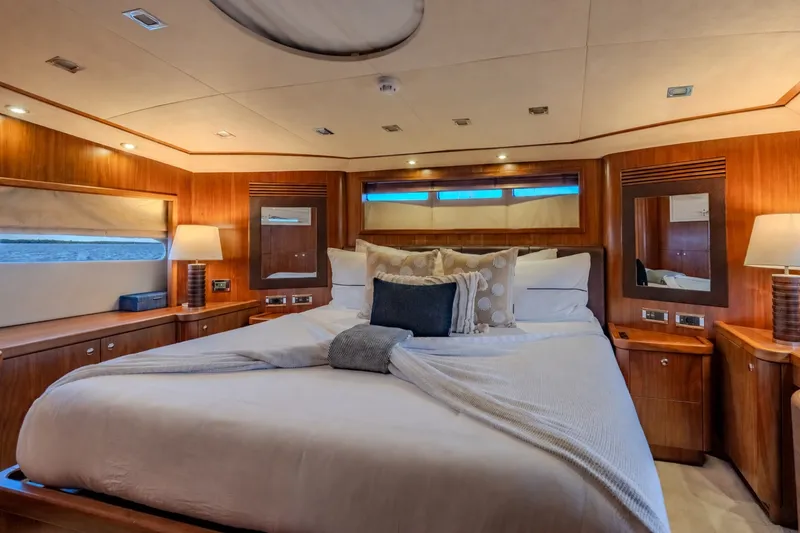 Slide: The Image of Sunseeker 105 Yacht 2004 - 7844489