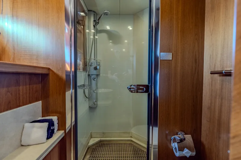 Slide: The Image of Sunseeker 105 Yacht 2004 - 7844507