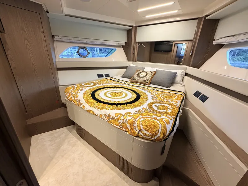 Slide: The Image of Ferretti 550 Fly 2020 - 7928060