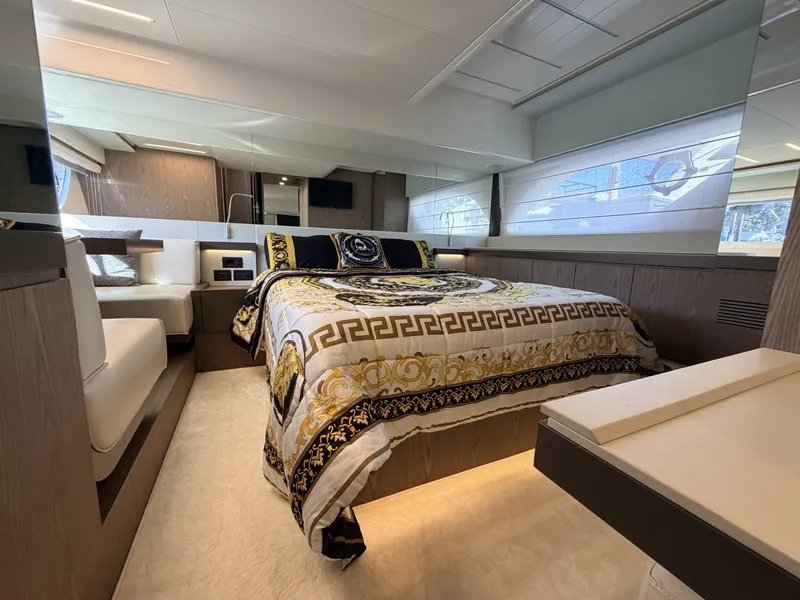 Slide: The Image of Ferretti 550 Fly 2020 - 7928052