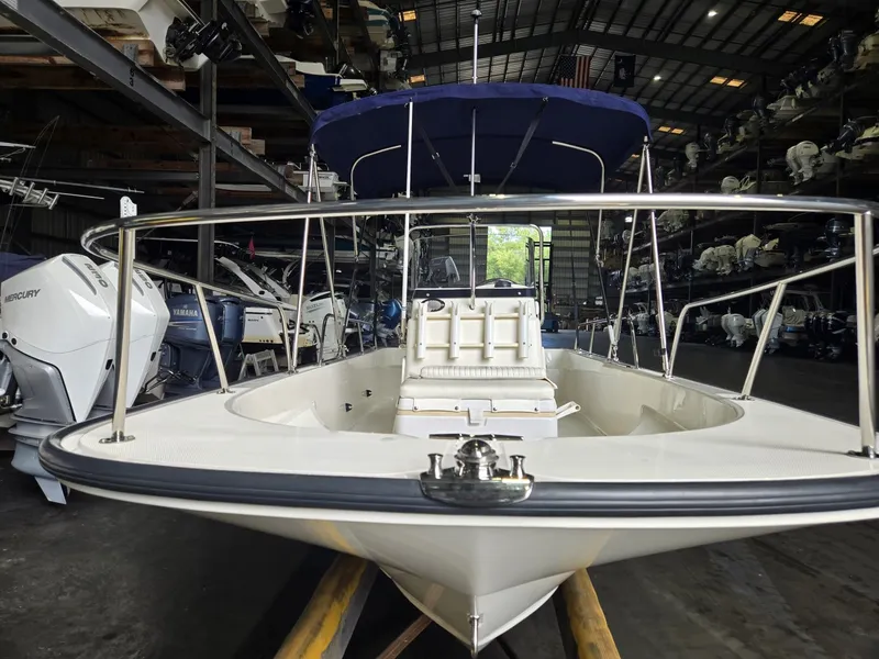 Slide: The Image of Boston Whaler 170 Montauk 2010 - 7844737