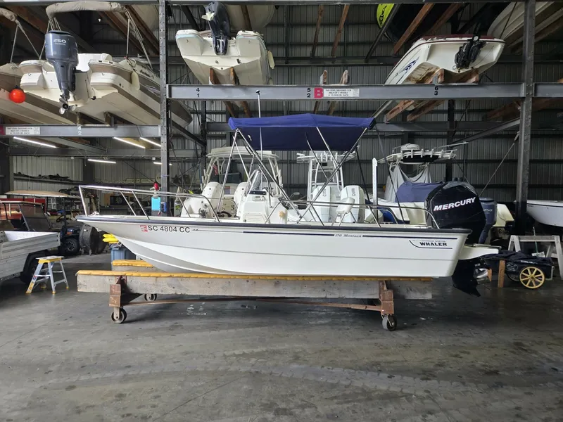 Slide: The Image of Boston Whaler 170 Montauk 2010 - 7844724