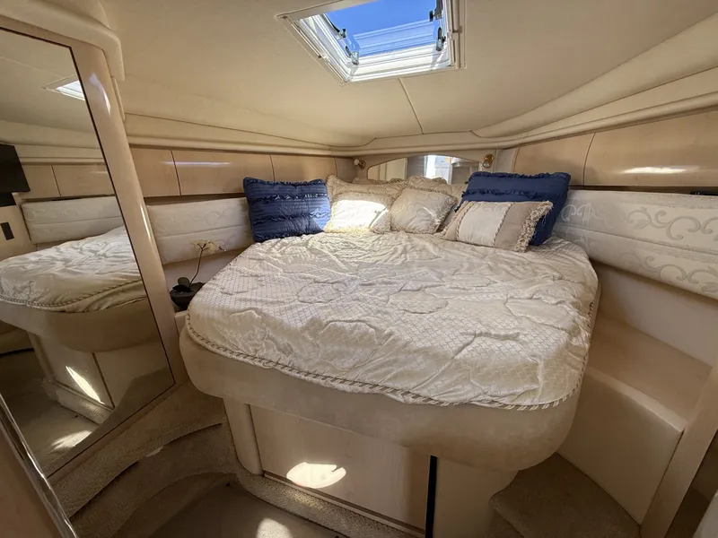 Slide: The Image of Sea Ray 360 Sundancer 2003 - 7844992