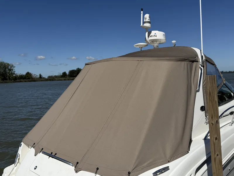 Slide: The Image of Sea Ray 360 Sundancer 2003 - 7845009