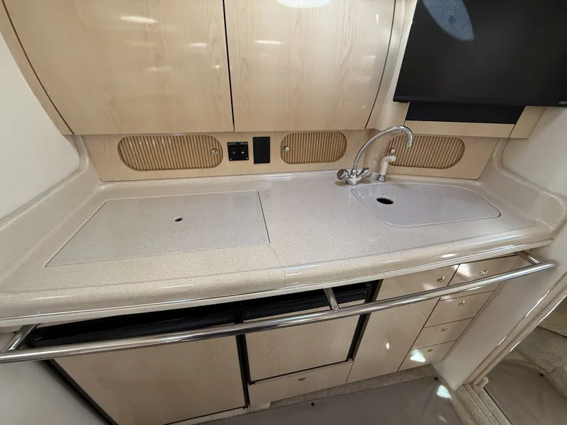 Slide: The Image of Sea Ray 360 Sundancer 2003 - 7844985