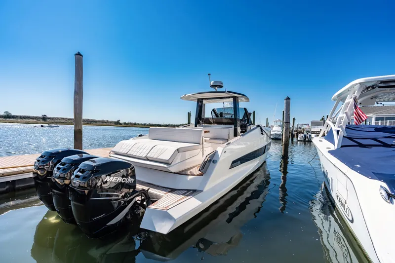 Slide: The Image of Astondoa 377 Coupe Outboard 2023 - 8139404