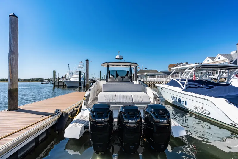 Slide: The Image of Astondoa 377 Coupe Outboard 2023 - 8139431