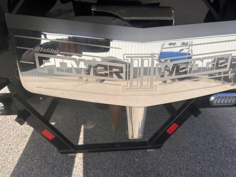 Slide: The Image of Malibu 21 MLX WakeSetter 2019 - 7848109