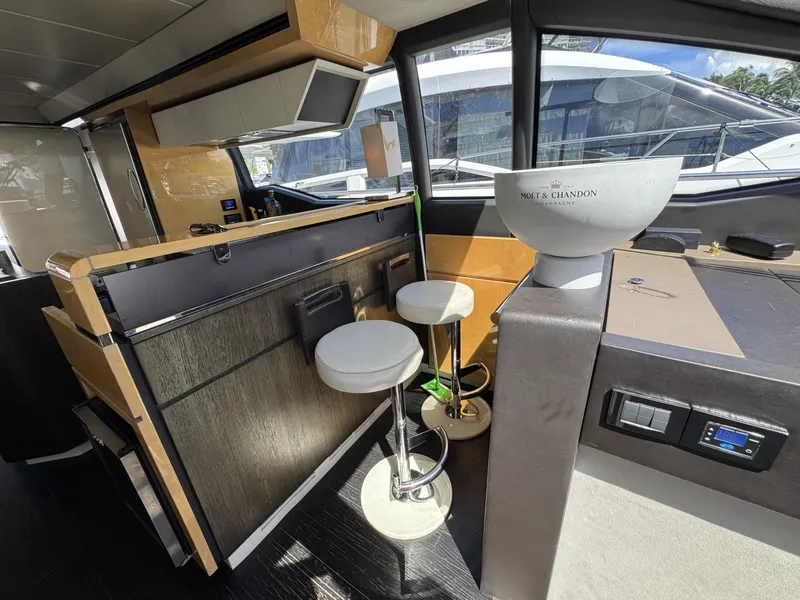 Slide: The Image of Azimut Fly 2018 - 8144787