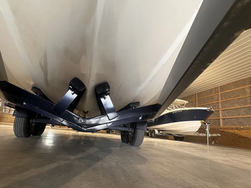 Slide: The Image of Clean Hull - 7849099