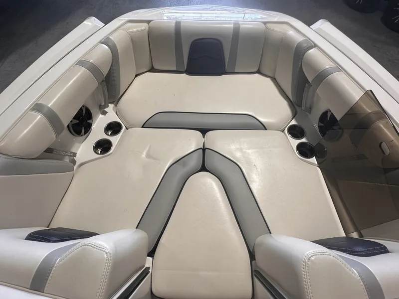 Slide: The Image of Malibu 21 2019 - 7849094