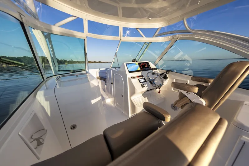 Slide: The Image of Albemarle 27 Dual Console - 7848513