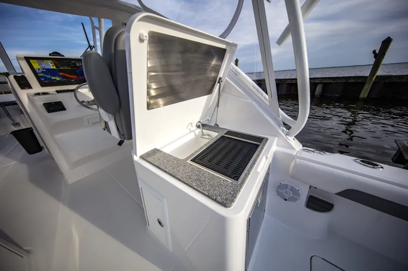 Slide: The Image of Ablemarle 31 Dual Console 2027 - 7848581