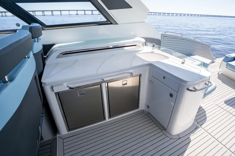 Slide: The Image of Cruisers 50 GLS OB 2027 - 8227594