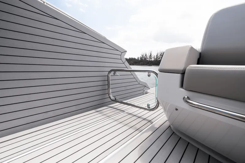 Slide: The Image of Cruisers 50 GLS OB 2027 - 7849440