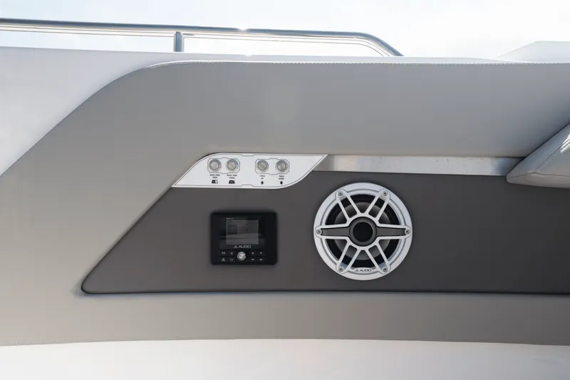 Slide: The Image of Cruisers 50 GLS OB 2027 - 7849454