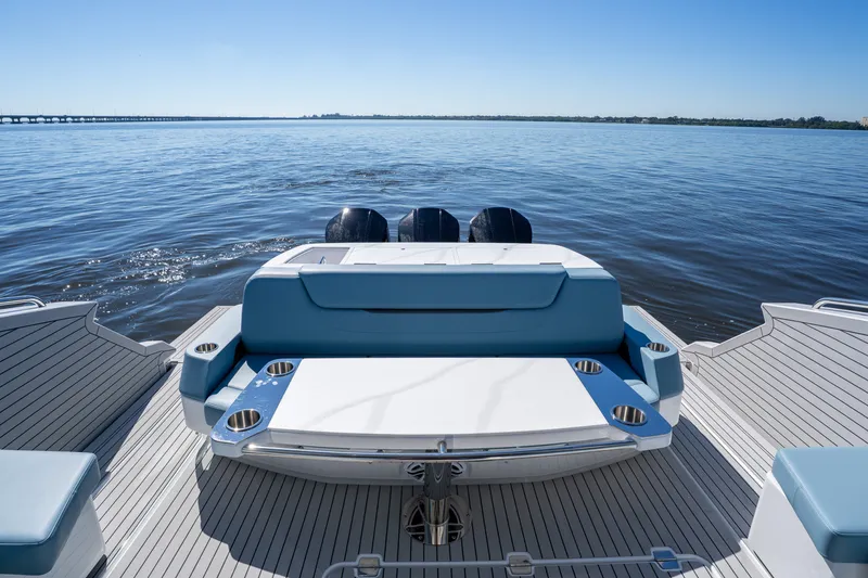Slide: The Image of Cruisers 50 GLS OB 2027 - 8227616