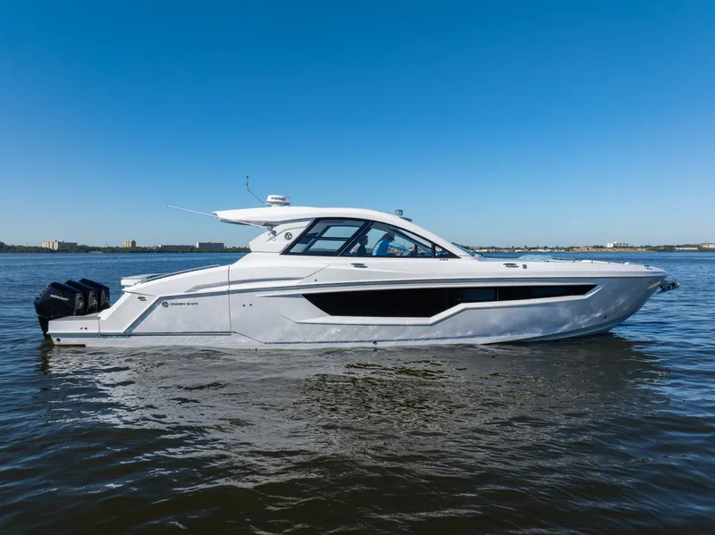 Slide: The Image of Cruisers 50 GLS OB 2027 - 8227636