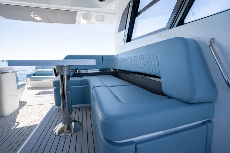 Slide: The Image of Cruisers 50 GLS OB 2027 - 8227599