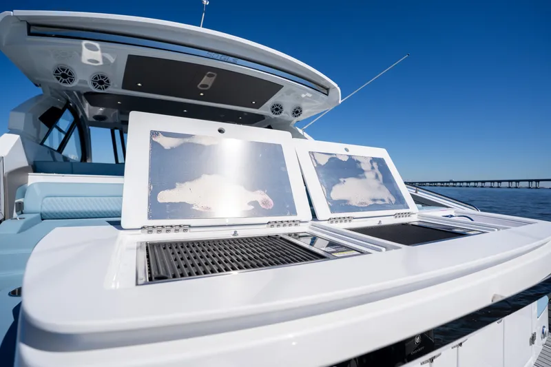 Slide: The Image of Cruisers 50 GLS OB 2027 - 8227589