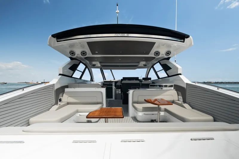 Slide: The Image of Cruisers 50 GLS OB 2027 - 7849444