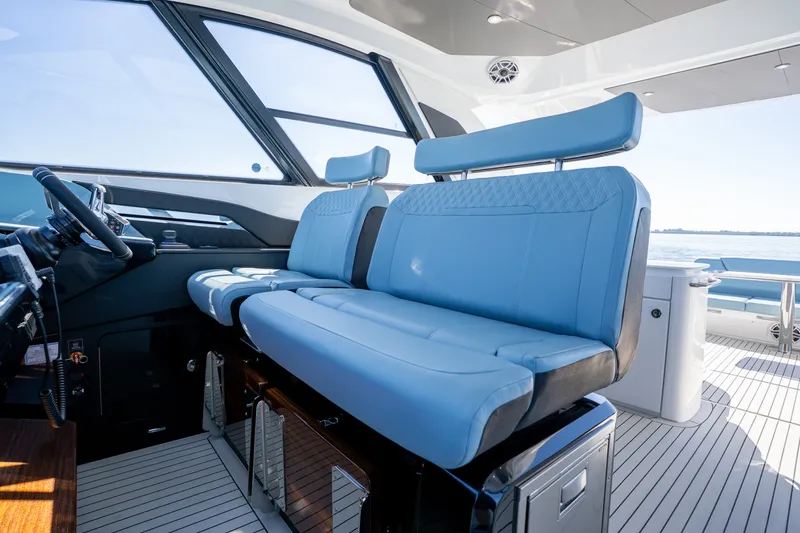 Slide: The Image of Cruisers 50 GLS OB 2027 - 8227603