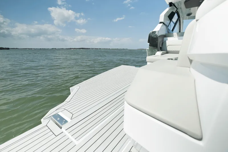 Slide: The Image of Cruisers 50 GLS OB 2027 - 7849463