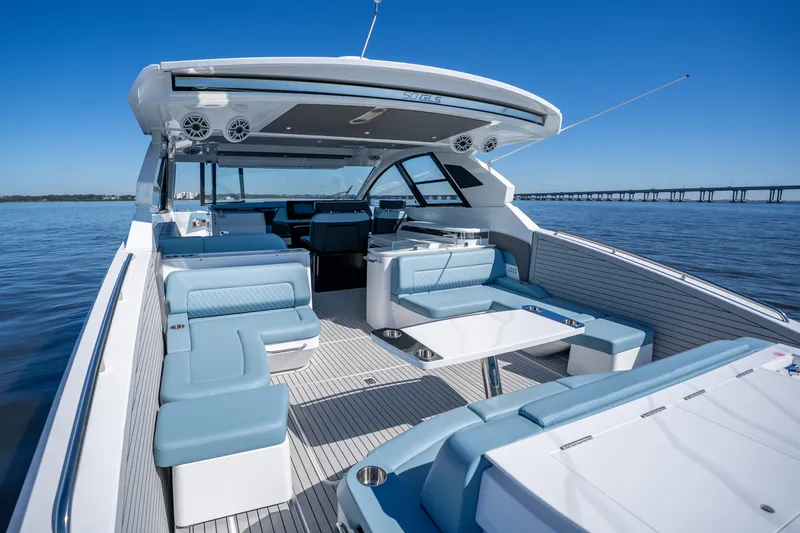 Slide: The Image of Cruisers 50 GLS OB 2027 - 8227590