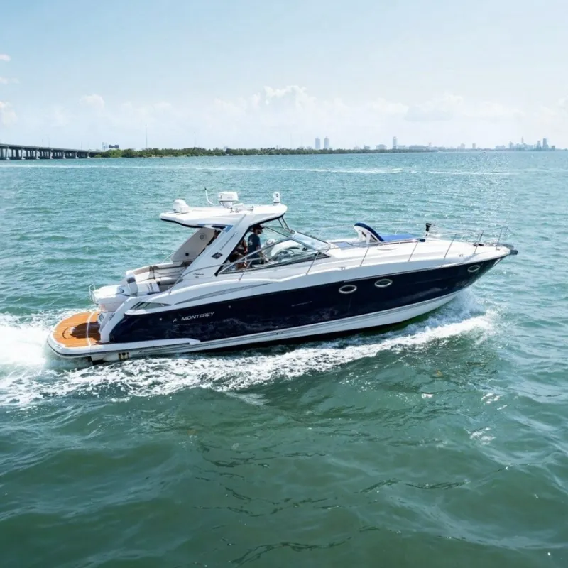 The Image of Monterey 400 Sport Yacht 2008 - 7850995