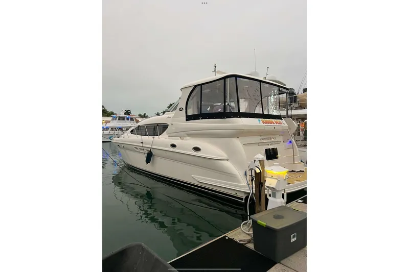 Slide: The Image of Sea Ray 480 Motor Yacht 2002 - 7853538