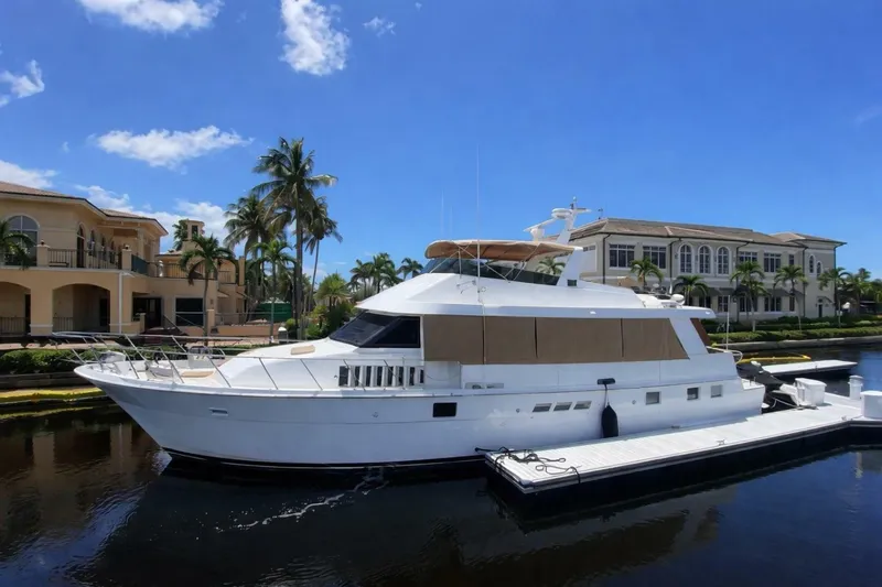 Slide: The Image of Hatteras 70 Cockpit Motor Yacht 1991 - 7853880