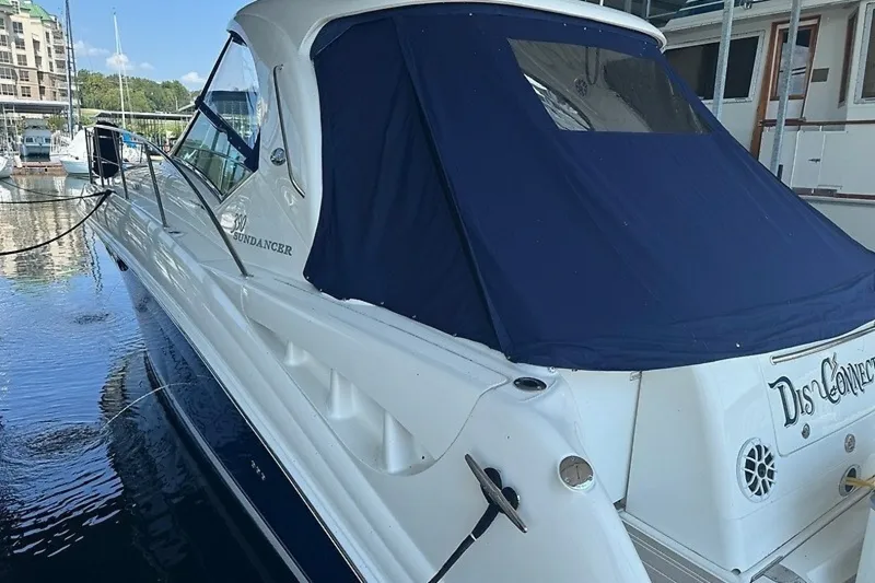 Slide: The Image of Sea Ray 390 Sundancer 2005 - 7854412