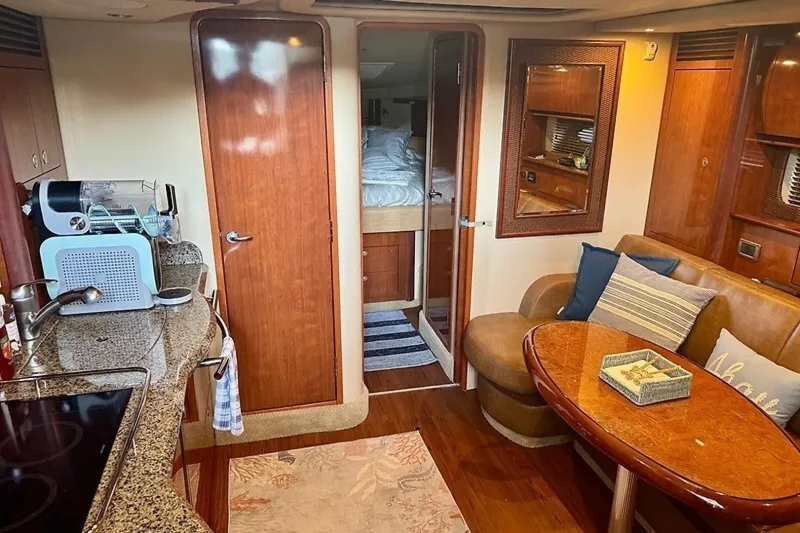 Slide: The Image of Sea Ray 390 Sundancer 2005 - 7854359
