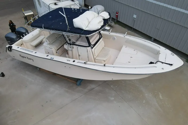 Slide: The Image of Grady-White Bimini 306 2004 - 7854356
