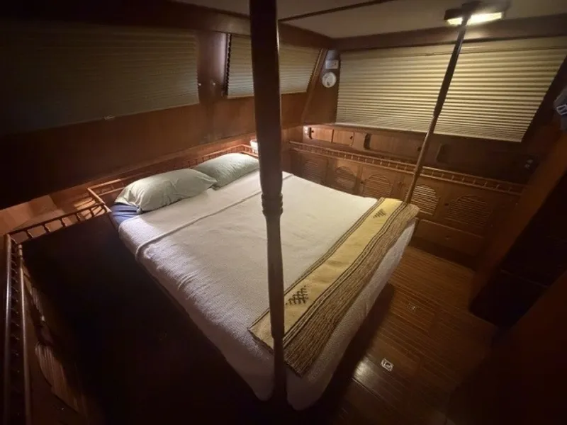 Slide: The Image of Albin 43 Aft cabin - 7925757