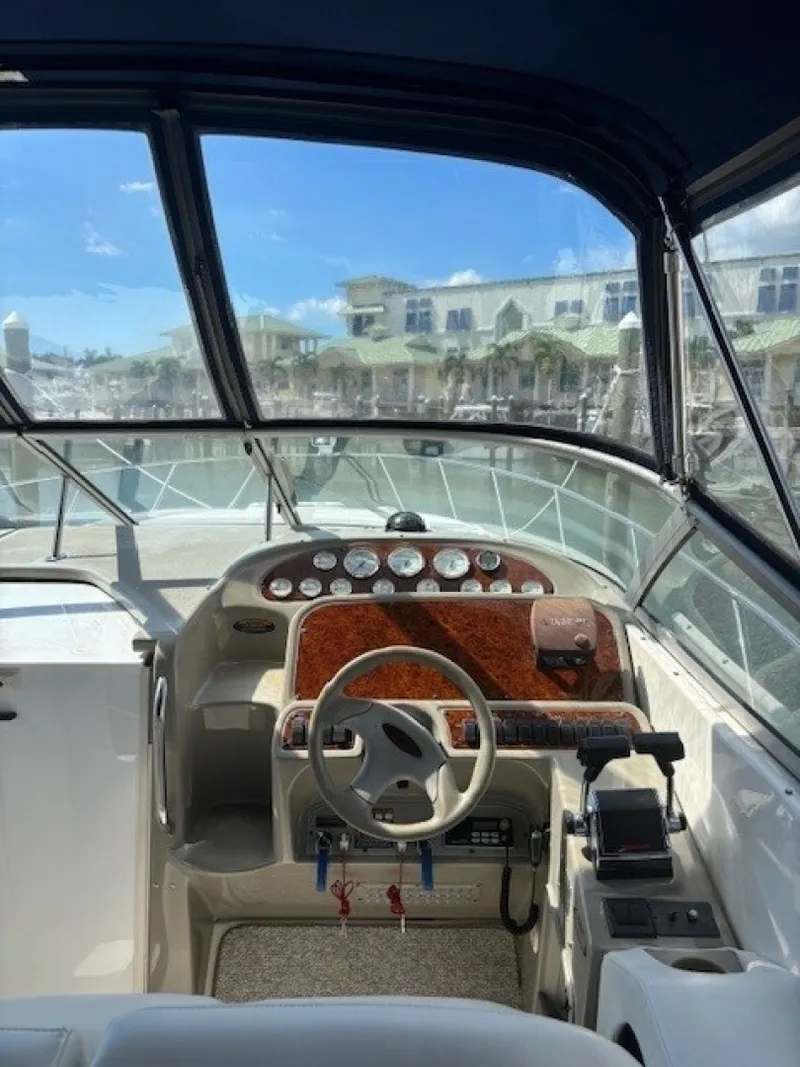 Slide: The Image of Bayliner 3055 Ciera 2000 - 7919073