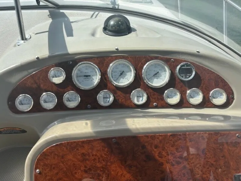 Slide: The Image of Bayliner 3055 Ciera 2000 - 7919113