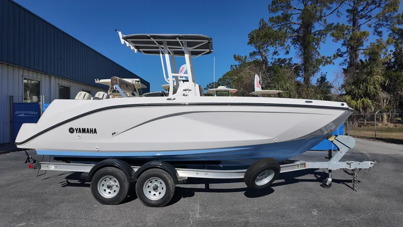 The Image of Yamaha 222 FSH Sport 2025 - 0