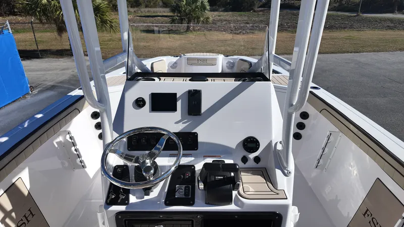 Slide: The Image of Yamaha 222 FSH Sport 2025 - 11