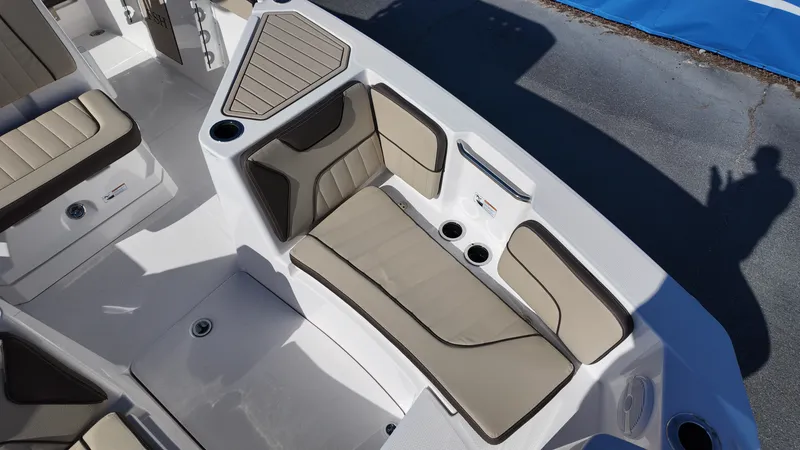 Slide: The Image of Yamaha 222 FSH Sport 2025 - 21