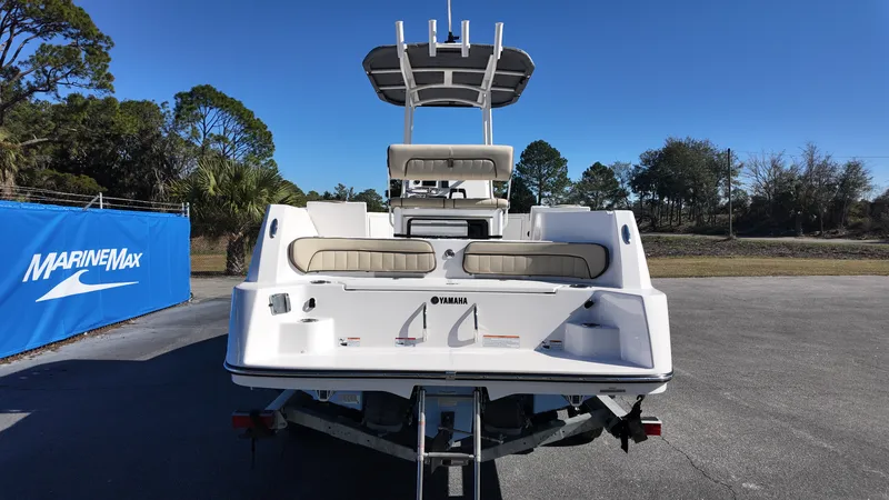 Slide: The Image of Yamaha 222 FSH Sport 2025 - 3