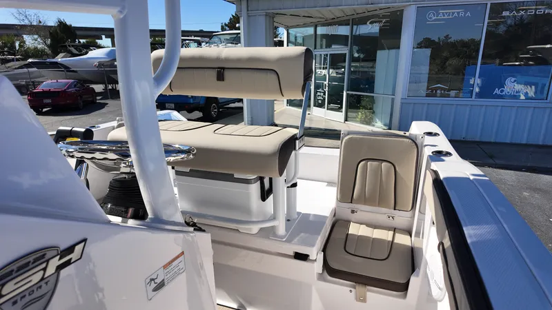 Slide: The Image of Yamaha 222 FSH Sport 2025 - 7