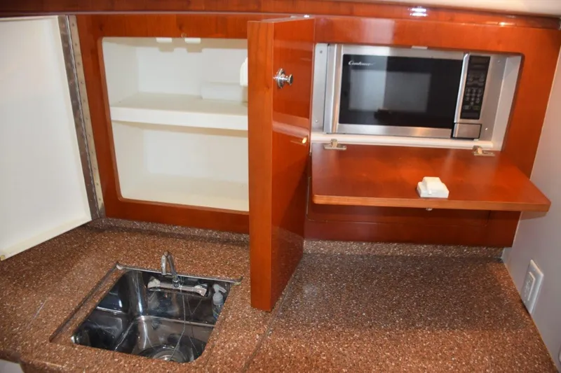 Slide: The Image of Microwave And Storage - 7925259