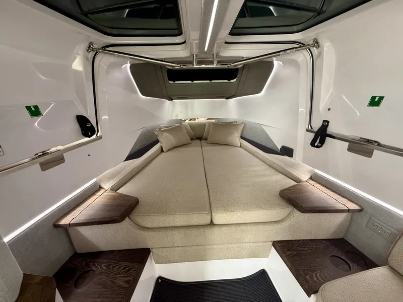 Slide: The Image of Axopar 37 XC Cross Cabin 2021 - 7925895